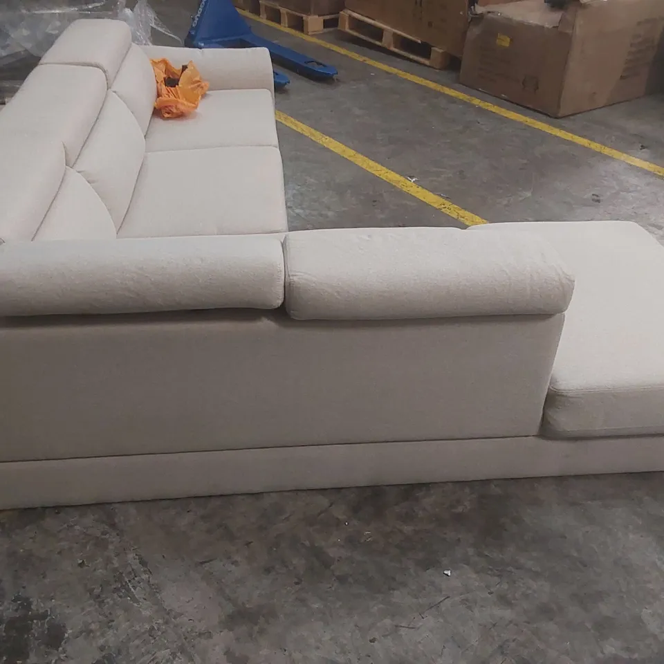 QUALITY DESIGNER DEQUITA 5 SEATER ELECTRIC RECLINING COMER SECTIONAL