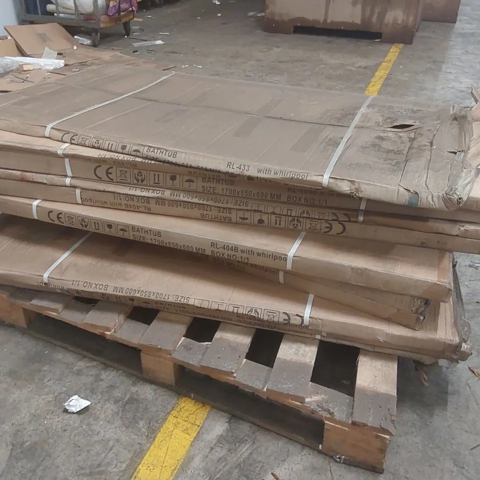 PALLET CONTAINING ASSORTED BATHTUB PARTS 