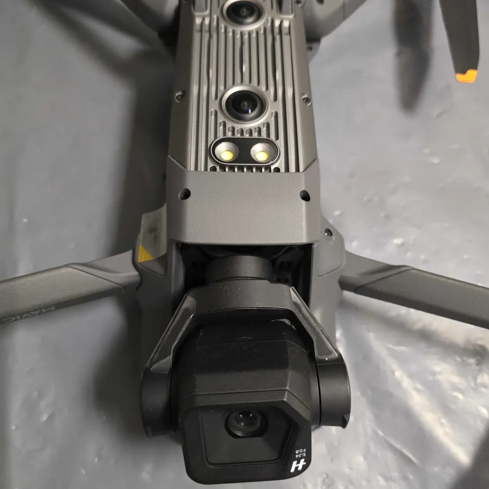 UNBOXED DJI MAVIX 3 CLASSIC WITH CONTROLLER