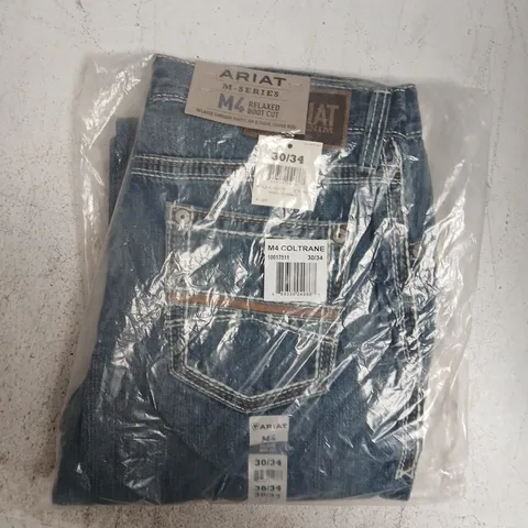 ARIAT M4 RELAXED BOOTCUT JEANS IN BLUE SIZE 30/34