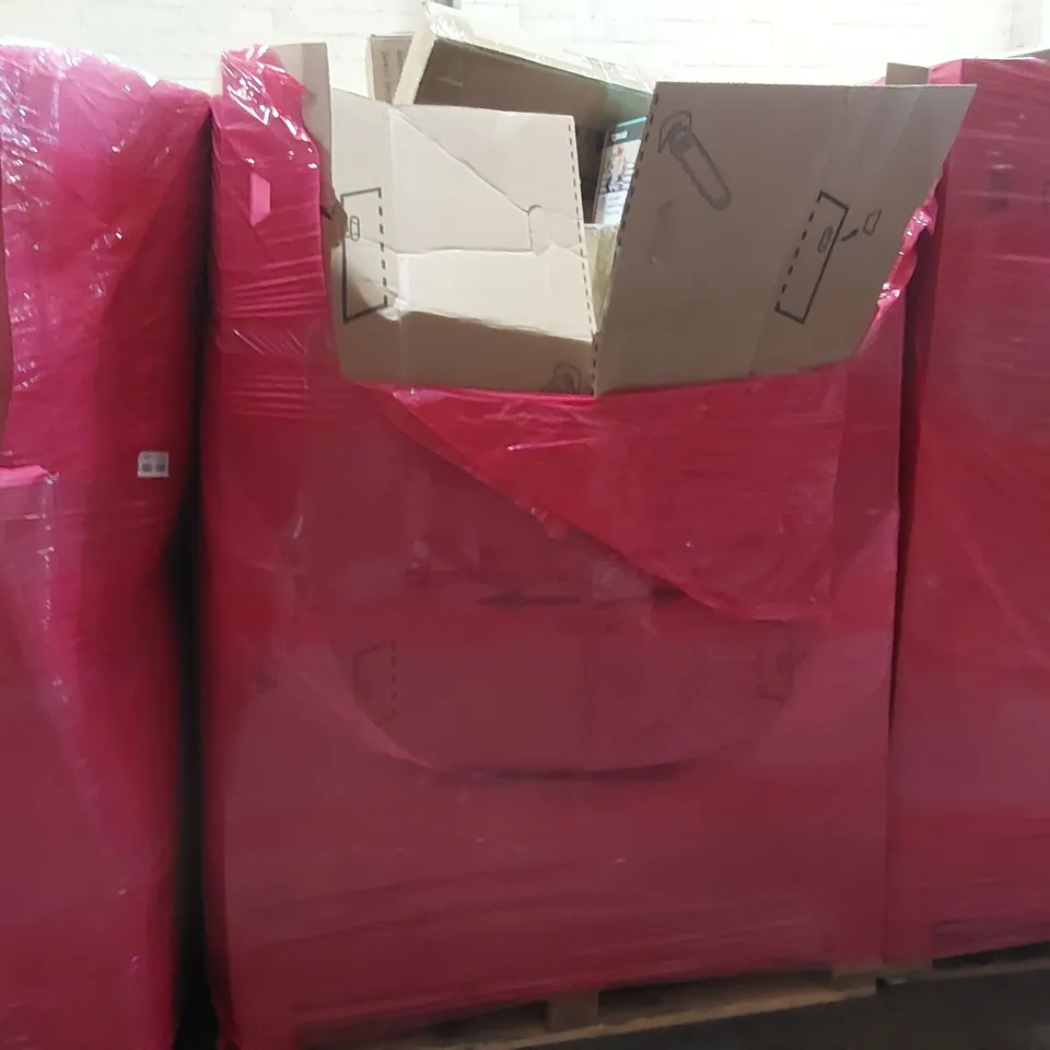 PALLET OF ASSORTED ITEMS INCLUDING: FOLDING EXERCISE BIKE, OFFICE CHAIR, INTELLIGENT TOWEL DRYER, VANITY MIRROR, BABY UPSEAT, PLAYMAT ECT