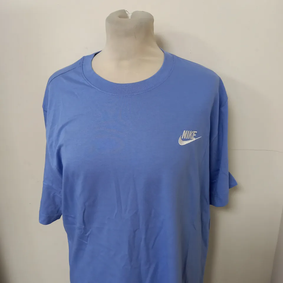 NIKE LOGO CASUAL T-SHIRT SIZE M