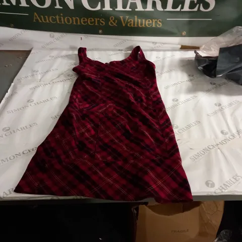 TARTAN STYLE ZIP-UP STRAP DRESS