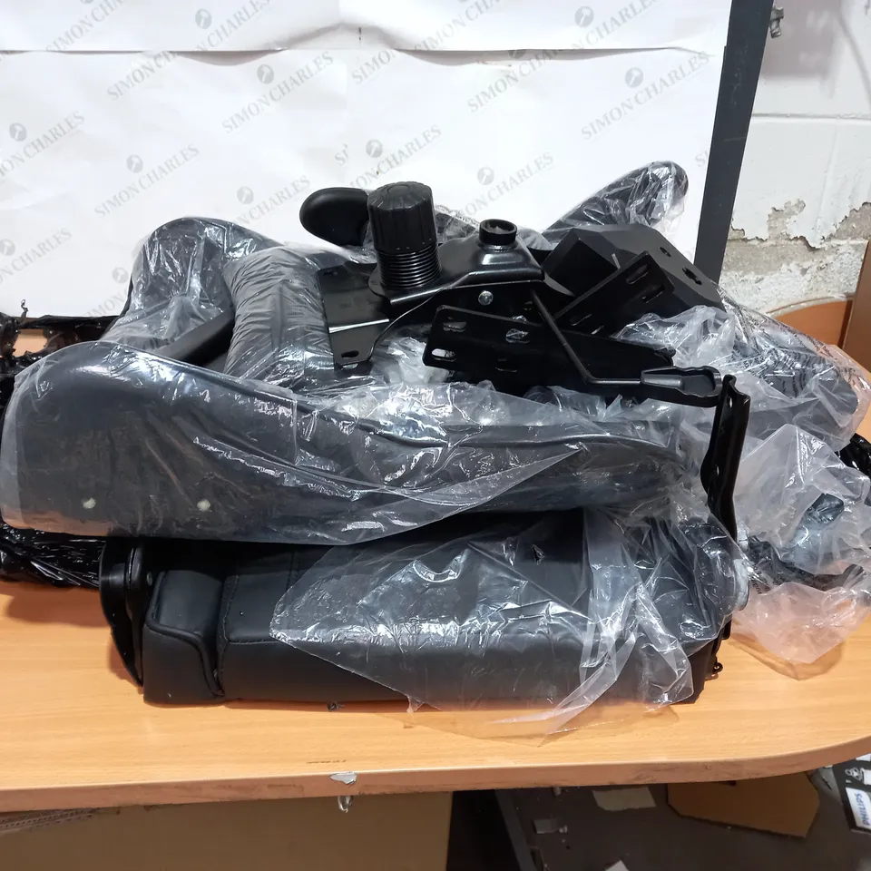 T DAGGER GAMING CHAIR