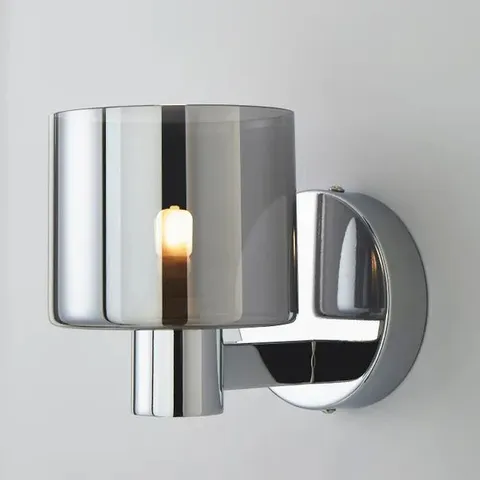 BOXED ERIN GLASS WALL LIGHT