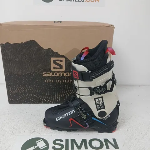 SALOMON MTN LAB SKI BOOTS – BLACK/BEIGE, UK SIZE 7.5 (EU 41 / MONDO 26/26.5)