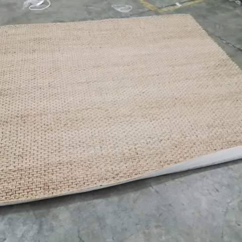 QUALITY DESIGNER AREA RUG - APPROXIMATELY 200X200CM