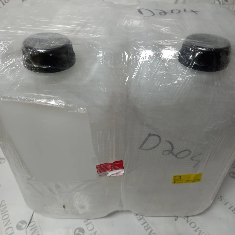 SET OF 2 WATER JUGS 