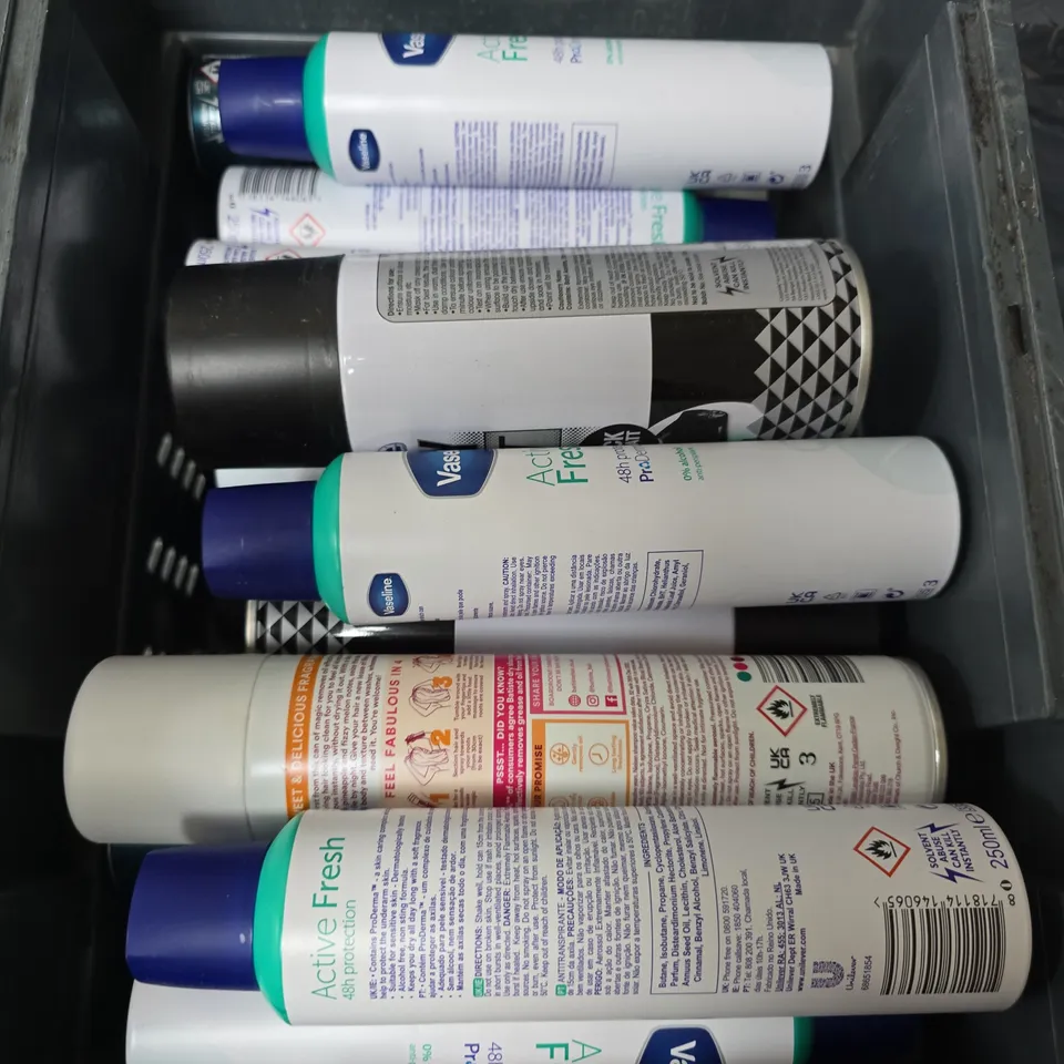 APPROXIMATELY 10 ASSORTED AEROSOLS TO INCLUDE SURE BODY SPRAY , SPRAY PAINT , DRY SHAMPOO , ETC 