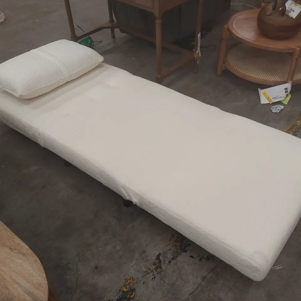 DESIGNER FOLD-OUT SOFA BED