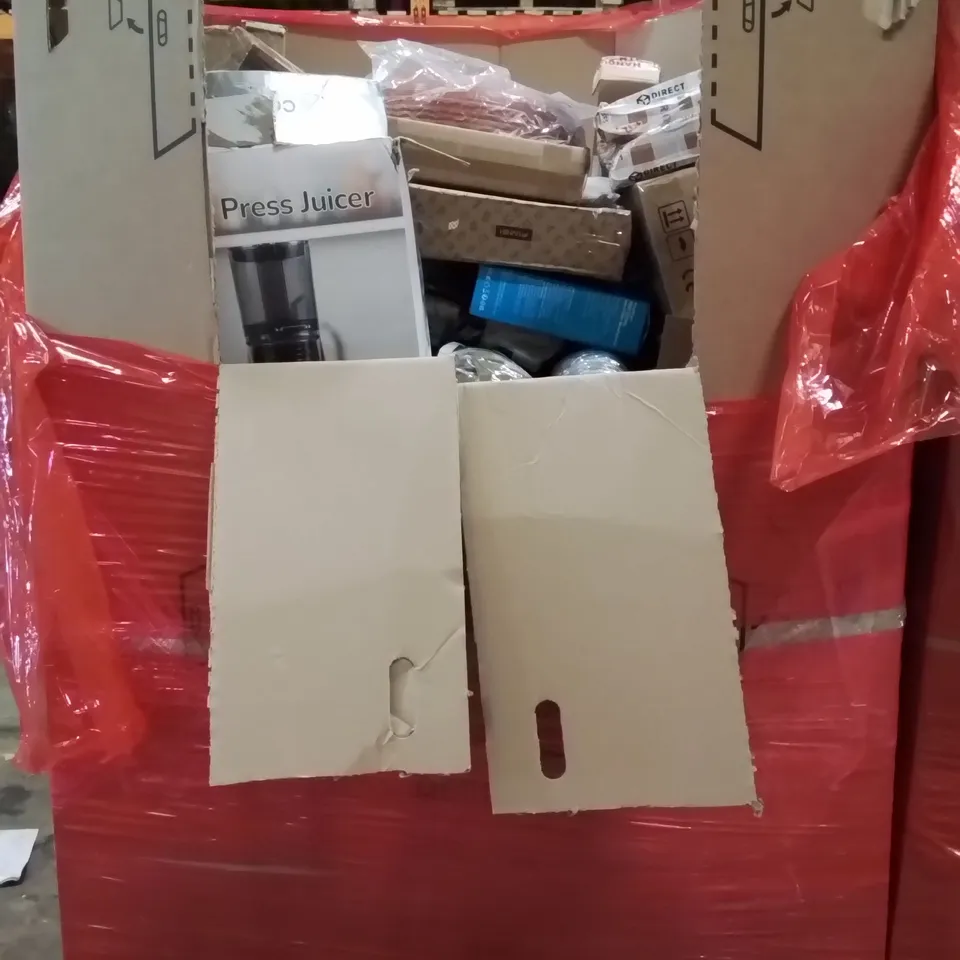 PALLET OF ASSORTED HOUSEHOLD GOODS AND PRODUCTS TO INCLUDE;COLD PRESS JUICER, FLOOR MAT, PET CARRIER BAG,ELECTRIC GRILL,CHAIR MAT AND OTHER ASSORTED ITEMS...