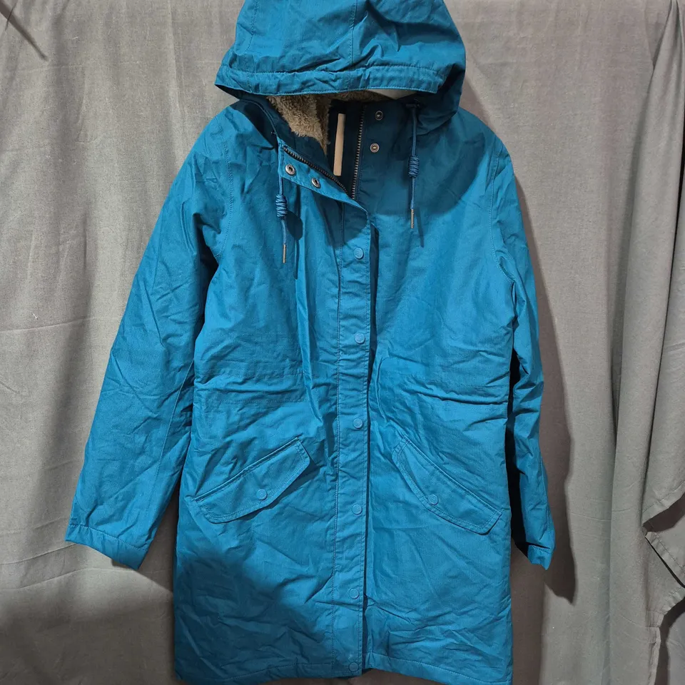 SEASALT CORNWALL RAIN PLANT HUNTER 2 PARKA – WOMEN'S TEAL, UK 10 (EU 38)