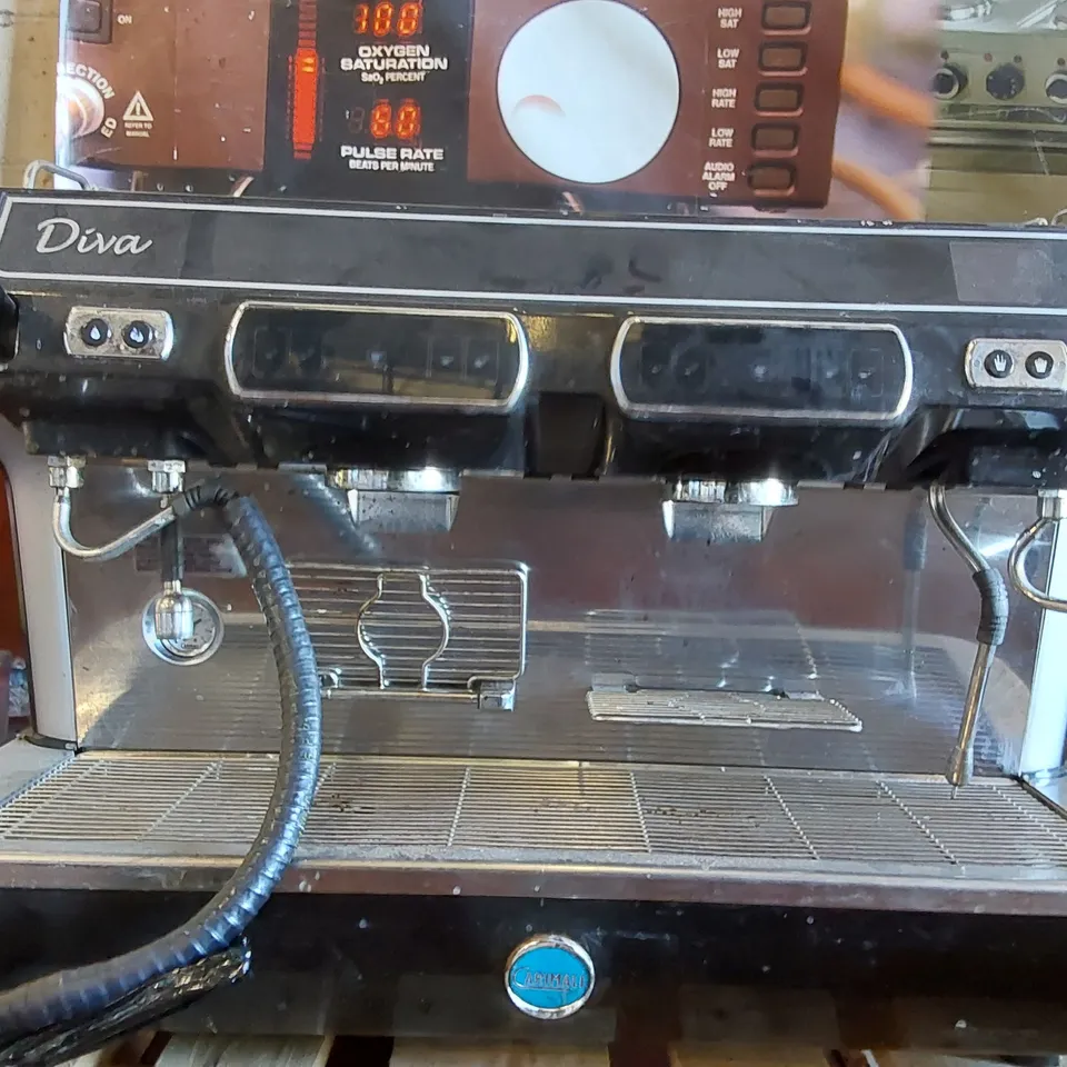 CARIMALI DIVA 2 GROUP COMMERCIAL ESPRESSO MACHINE