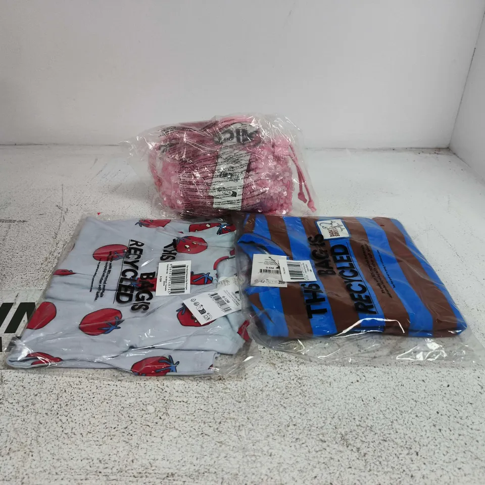 BOX OF APPROXIMATELY 25 ASSORTED CLOTHING ITEMS TO INCLUDE RILEY SWEATER 3-6 MONTHS, SHORT SLEEVE ZIP ROMPER 6 - 12 MONTHS ETC