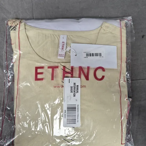 ETHNC SHALWAR KAMEEZ DRESS IN CREAM SIZE LARGE