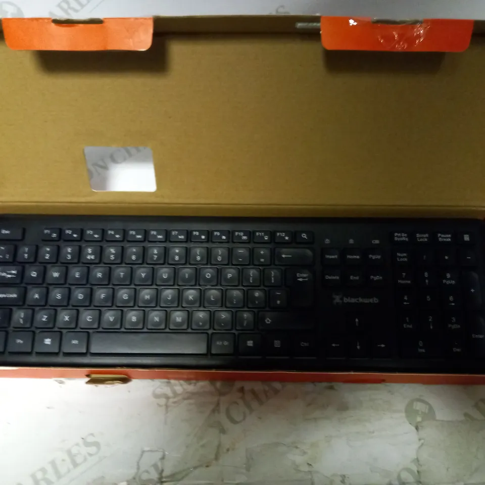 BLACKWEB WIRELESS SILENT KEYBOARD 