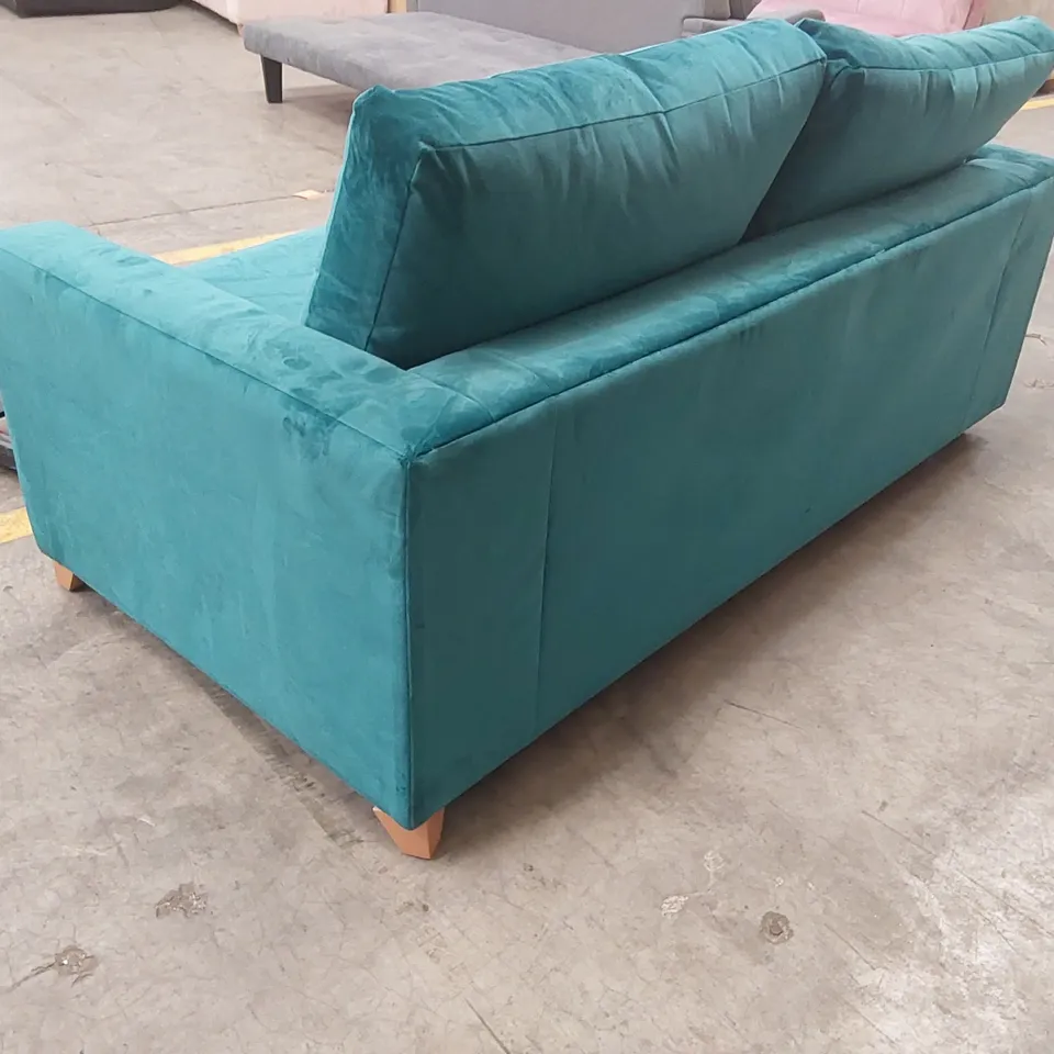 QUALITY DESIGNER 3 SEATER VELVET SOFA BED