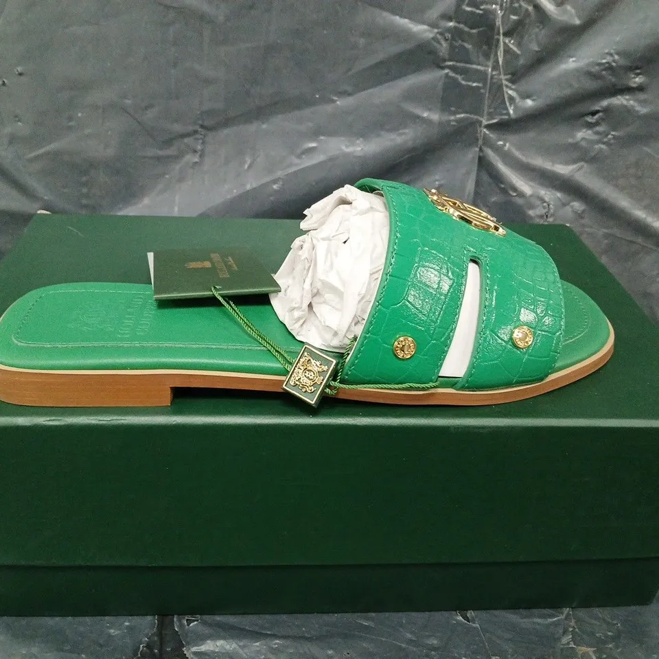 BOXED PAIR OF HOLLAND COOPER MONOGRAM SLIDES - UK SIZE 6