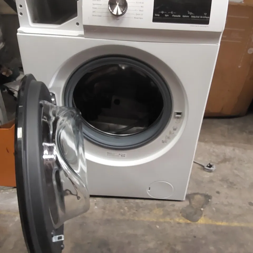 HISENSE 9KG STEAM INVERTER 1400 SPIN WASHING MACHINE IN WHITE 