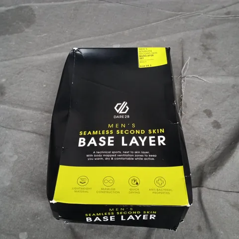 DARE 2B MEN'S SEAMLESS SECOND SKIN BASE LAYER – BLACK, UK SIZE S