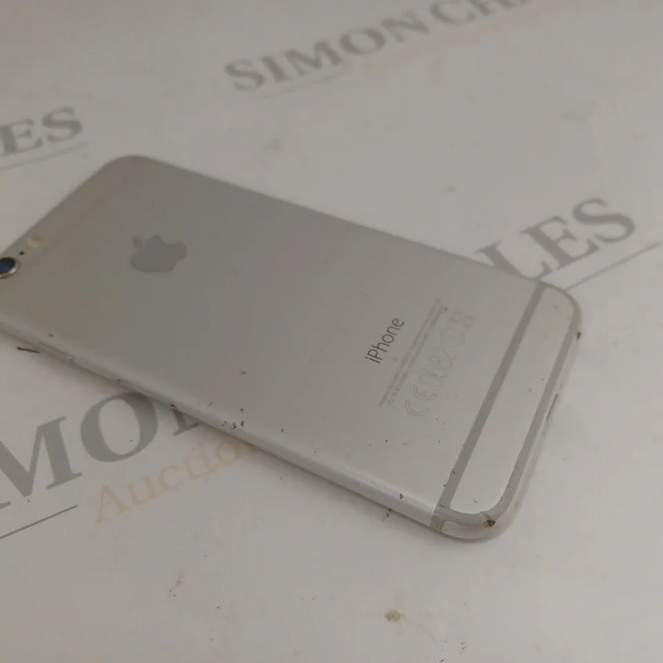 APPLE IPHONE MOBILE PHONE - A1586