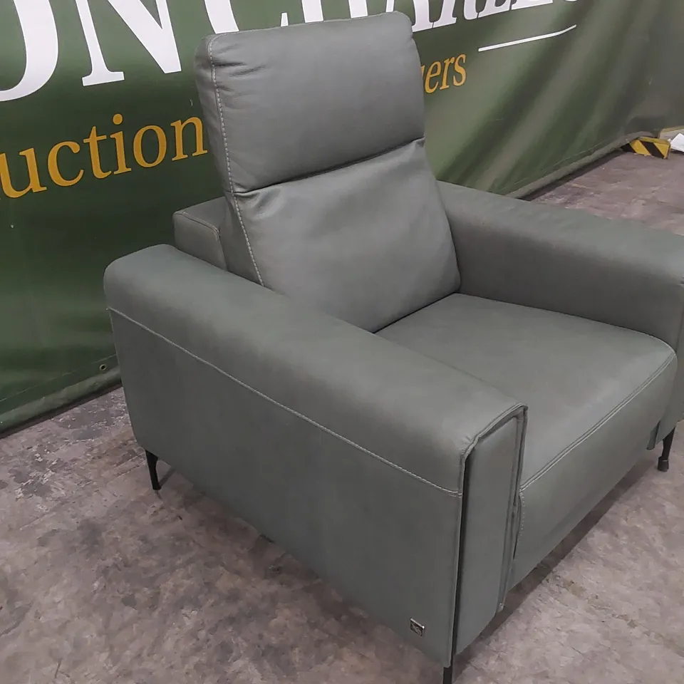 QUALITY DESIGNER ITALIAN MADE GARY LEATHER ARMCHAIR 