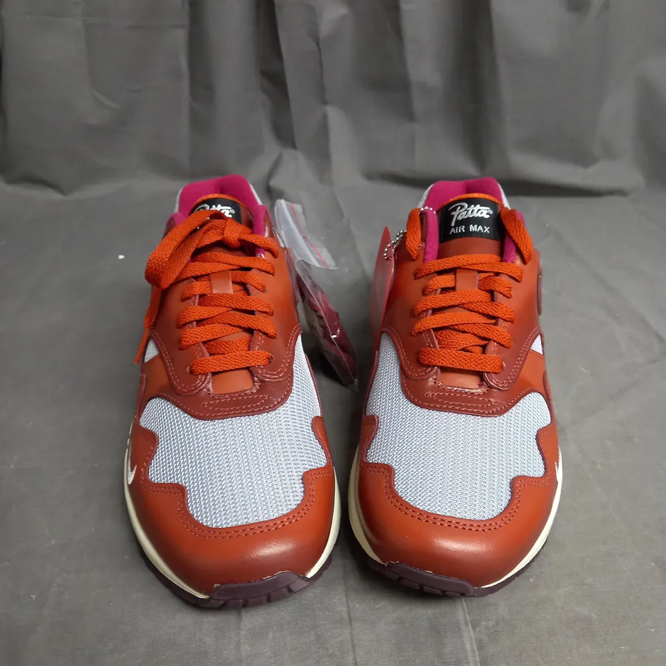 PAIR OF NIKE AIR MAX 1 PATTA THE NEXT WAVE DARK RUSSETT TRAINERS SIZE 8.5