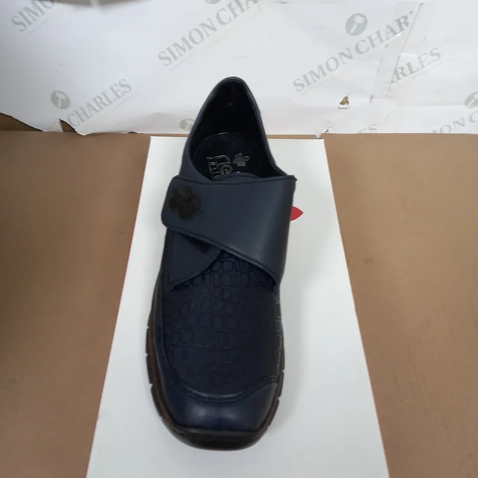 RIEKER ANTISTRESS SHOES IN BLUE SIZE 41