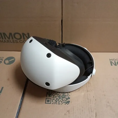 SONY PLAYSTATION VR2 HEADSET