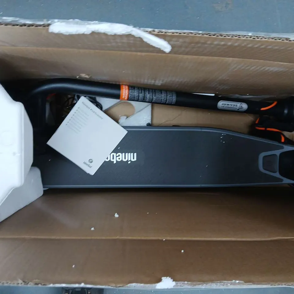 BOXED NINEBOT KICKSCOOTER ELECTRIC SCOOTER - COLLECTION ONLY 