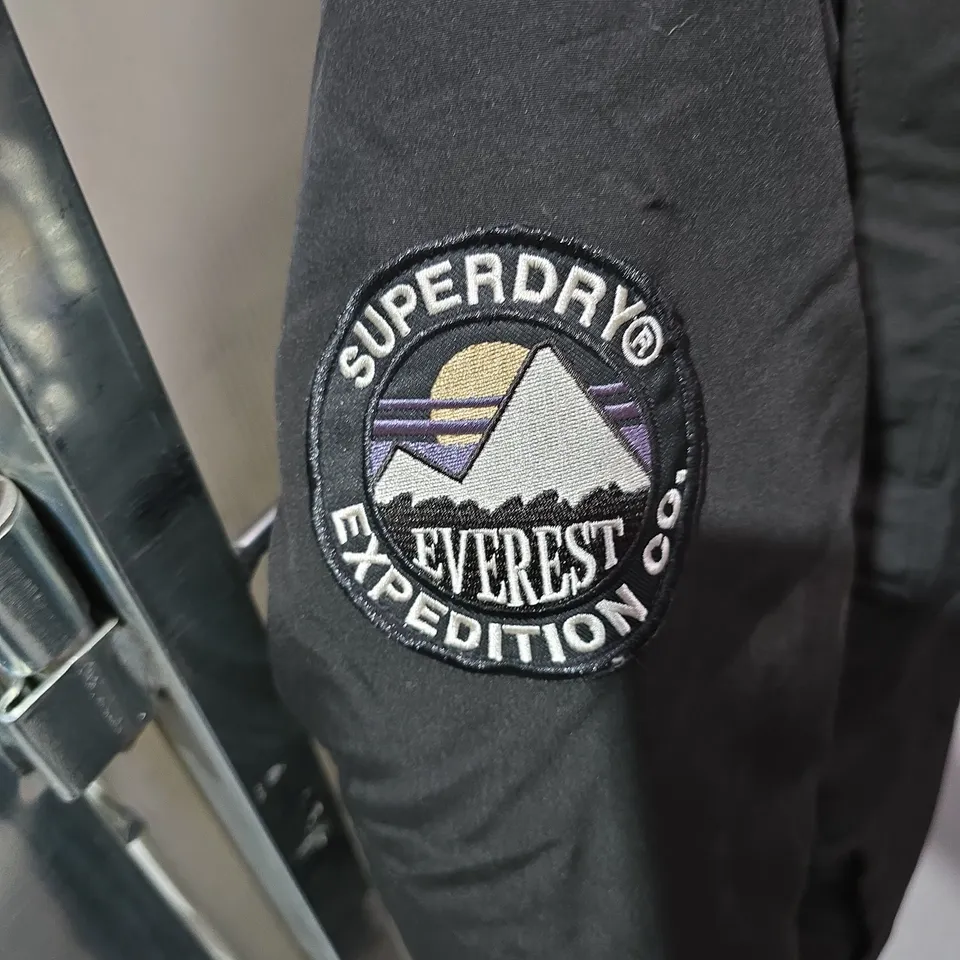 SUPERDRY EVEREST EDITION PARKA JACKET – BLACK, MEN'S, MEDIUM (M)