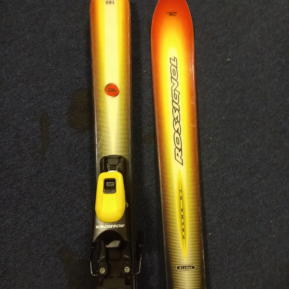 ROSSIGNOL PACHA 03 SKIS - SIZE XS - COLLECTION ONLY