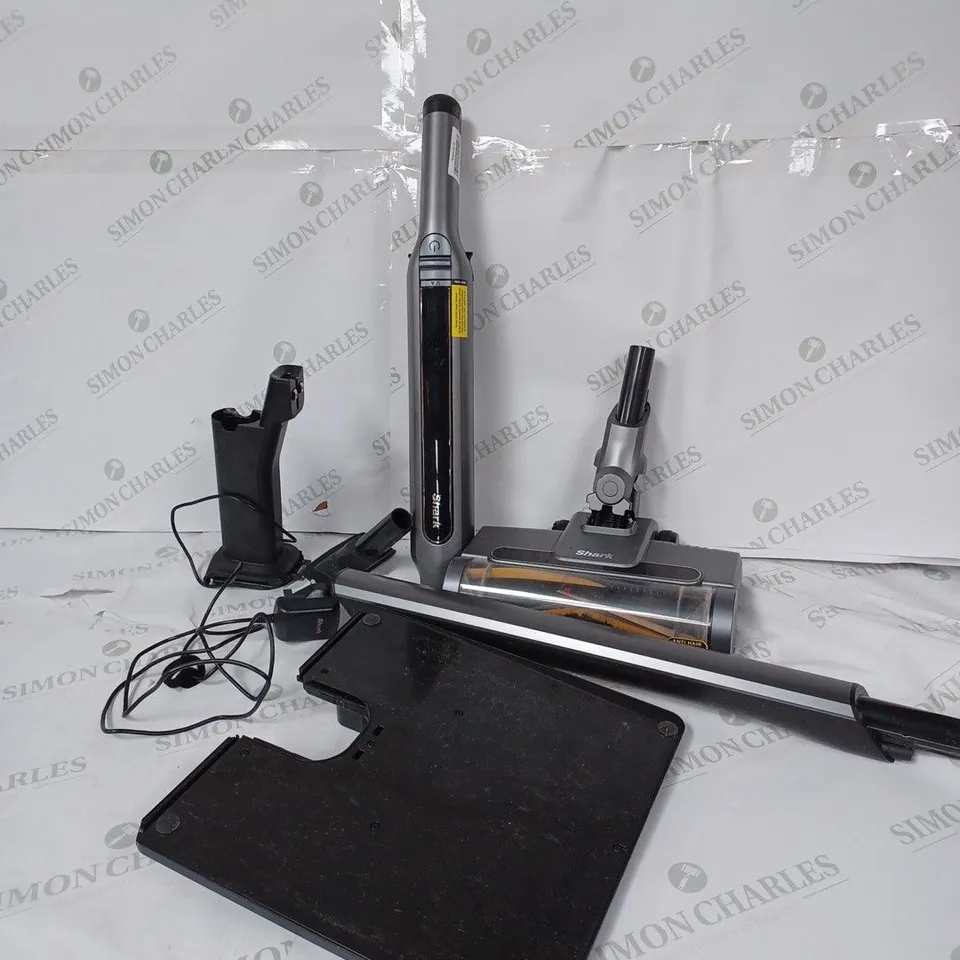 SHARK WANDVAC 2-IN-1 LIGHTWEIGHT CORDLESS HANDHELD VACUUM CLEANER WV361UK