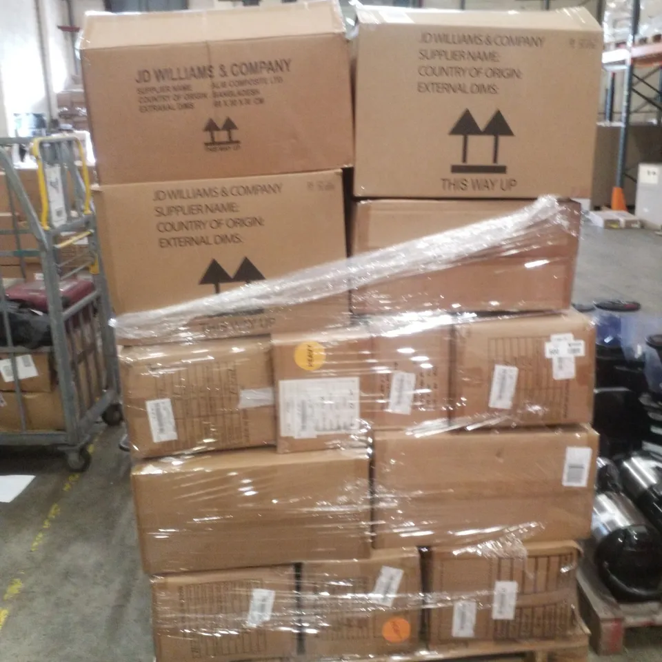 PALLET OF APPROXIMATELY 261 BRAND NEW WOMEN'S QUALITY DESIGNER CLOTHING ITEMS TO INCLUDE; JD WILLIAM'S PADDED COAT, JD WILLIAM'S LACE HIGH NECK TOP, JD WILLIAM'S ACD WASH SKIRT