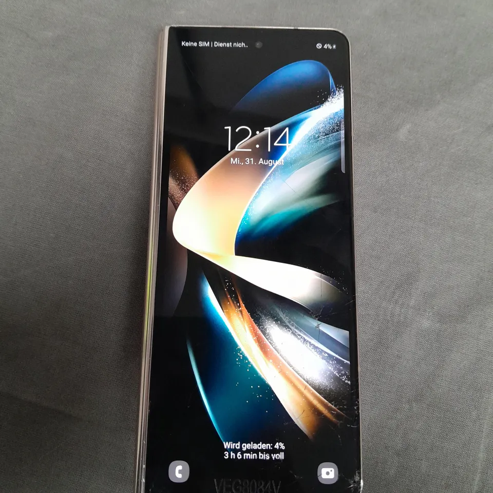 SAMSUNG GALAXY Z FOLD4 SM-F936B/DS - 256GB