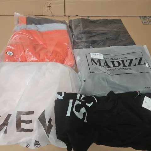 APPROXIMATELY 30 ASSORTED CLOTHING ITEMS IN VARIOUS SIZES, STYLES & COLOURS TO INCLUDE BRANDS SUCH AS SHEIN, MADIZZ, NOUVELLE, ETC - COLLECTION ONLY