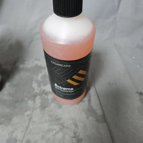 4 X ASSORTED AUTOMOTIVE LIQUIDS INCLUDING CATALYTIC CLEANER , EXTREME ADVANCED SNOW FOAM AND TRANSMISSION FLUID