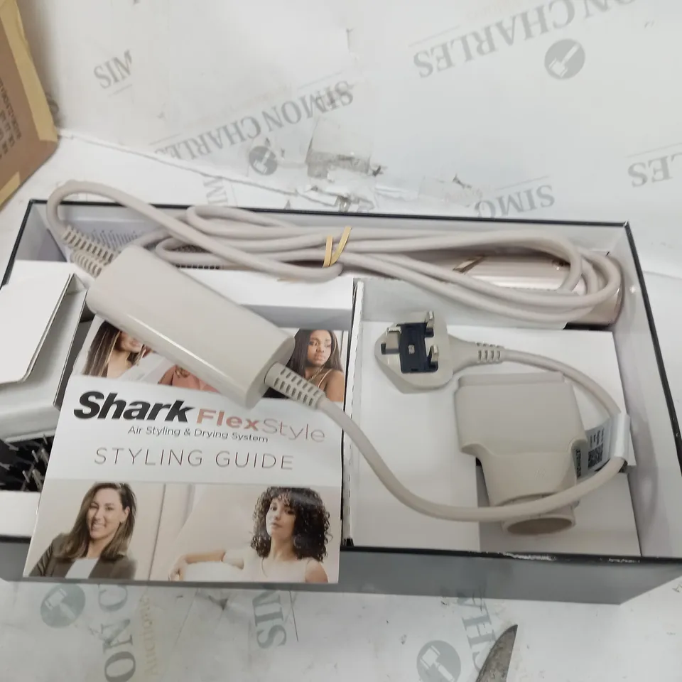 BOXED SHARK FLEXSTYLE HD430SLUK
