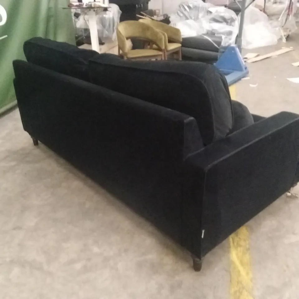 QUALITY DESIGNER SOLACE+CO 3 SEATER BLACK VELVET