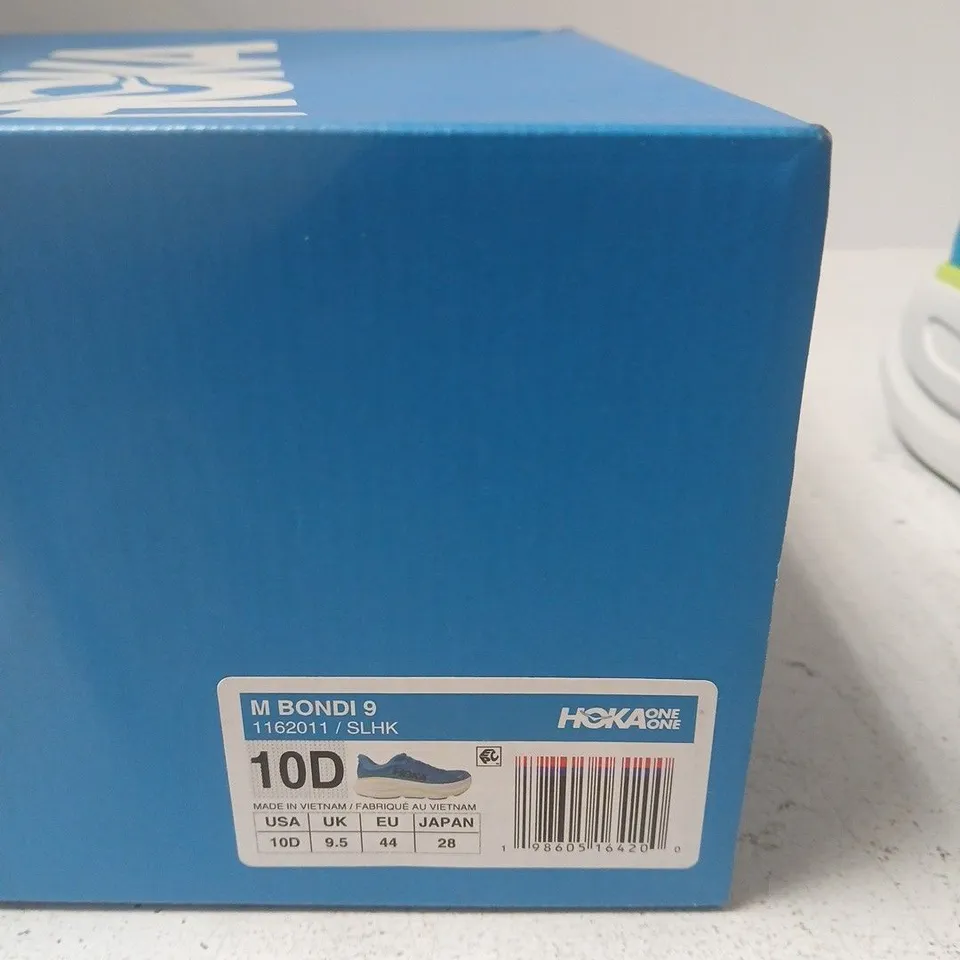 HOKA BONDI 9 MEN'S RUNNING SHOES – UK 9.5 - TURQUOISE