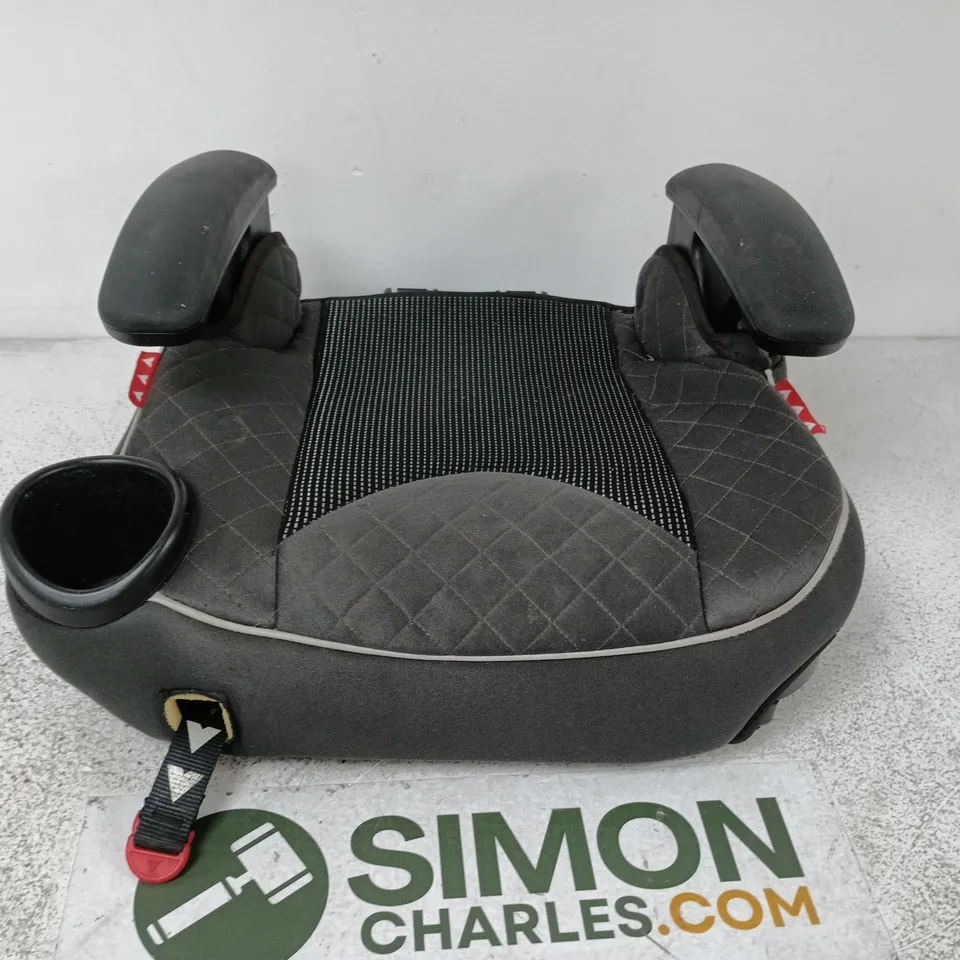 UNBRANDED CHILD CAR SEAT WITH CUP HOLDER