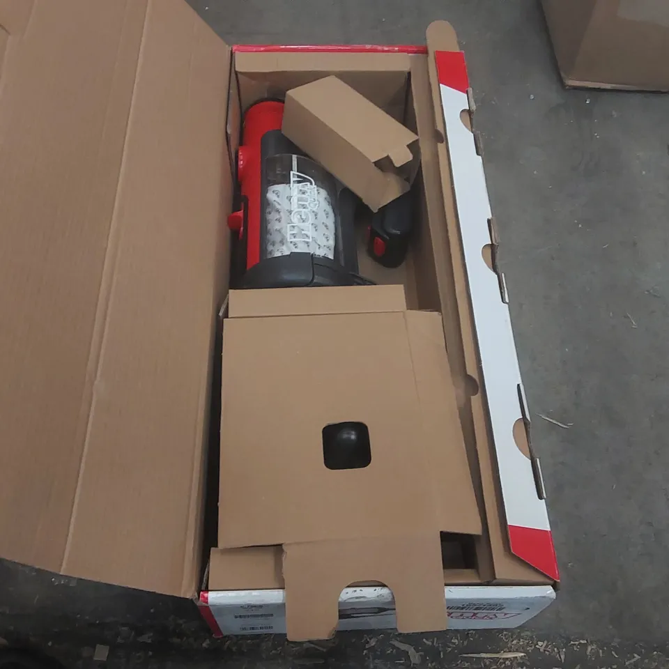 BOXED HENRY QUICK DUST-FREE VACUUM CLEANER