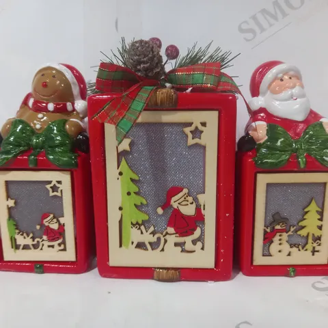 BOXED SET OF 3 CHRISTMAS PRE LIT CERAMIC ORNIMENTS