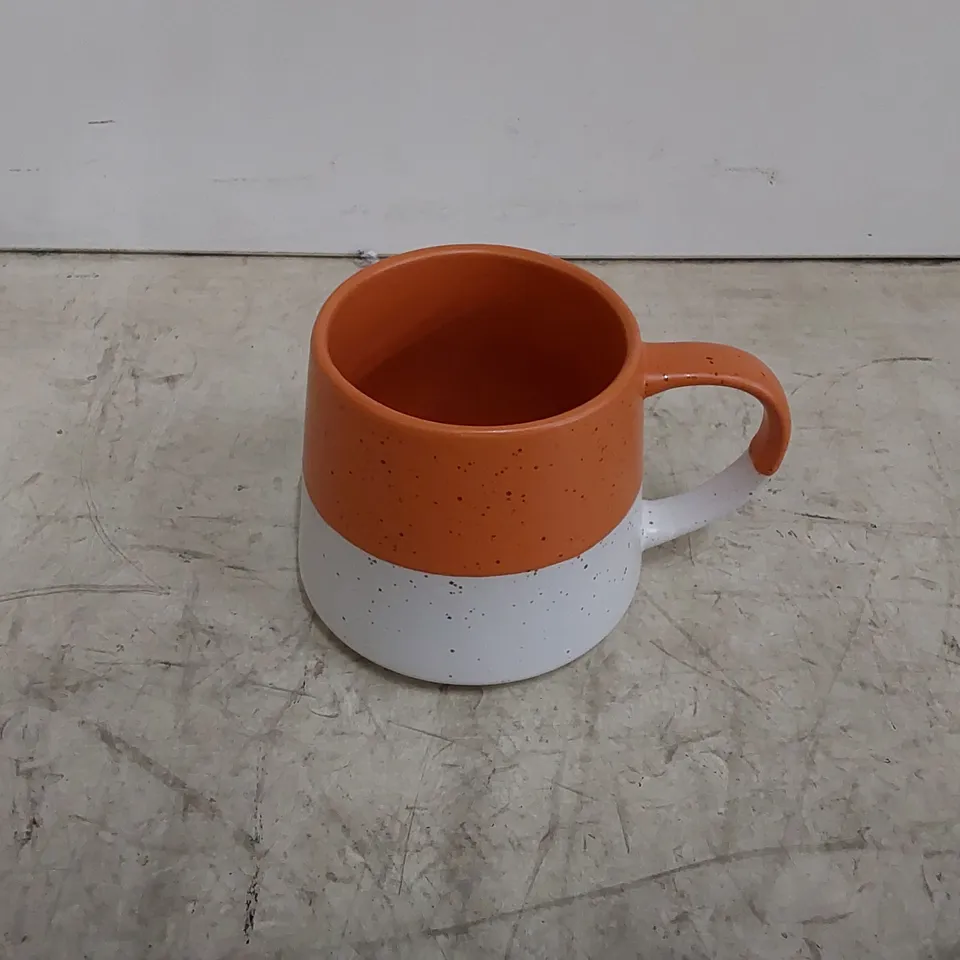BOXED NICOLA SPRING TWO TONE FLECKED BELLY MUG - BURNT ORANGE - 370ml