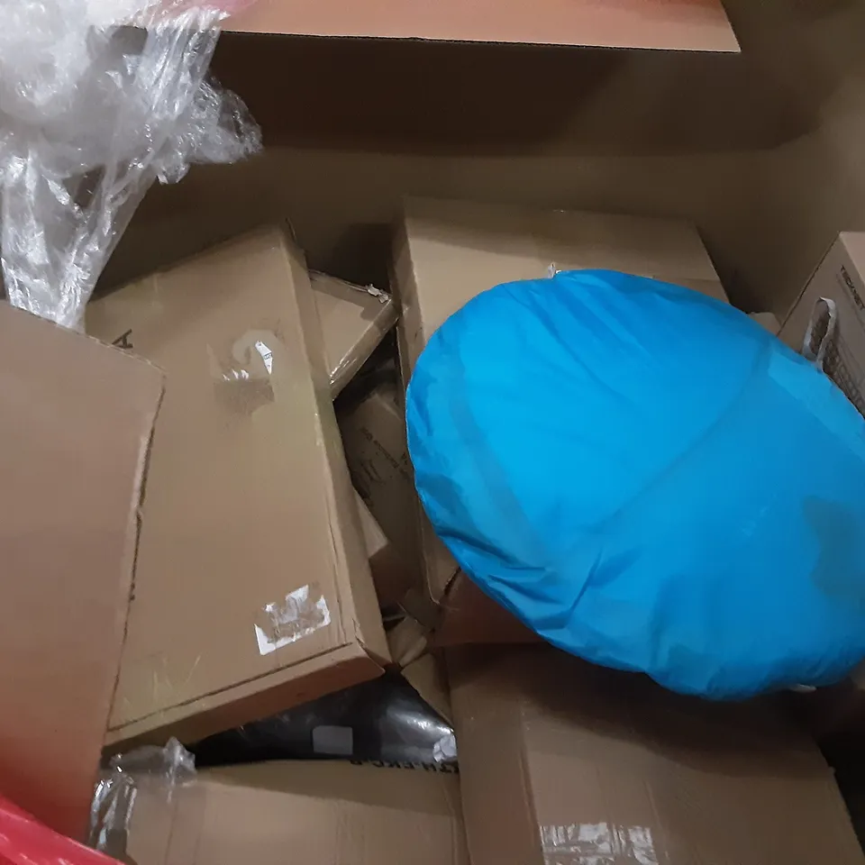 PALLET OF ASSORTED PRODUCTS INCLUDING KKTONER BAR TABLE, ERGONOMIC CHAIR WITH COAT HANGER, AIR COOLER, BLACK GLASS IN, TIYASTUN POP-UP TENT, TICKET RGB GAMING KEYBOARD AND MOUSE