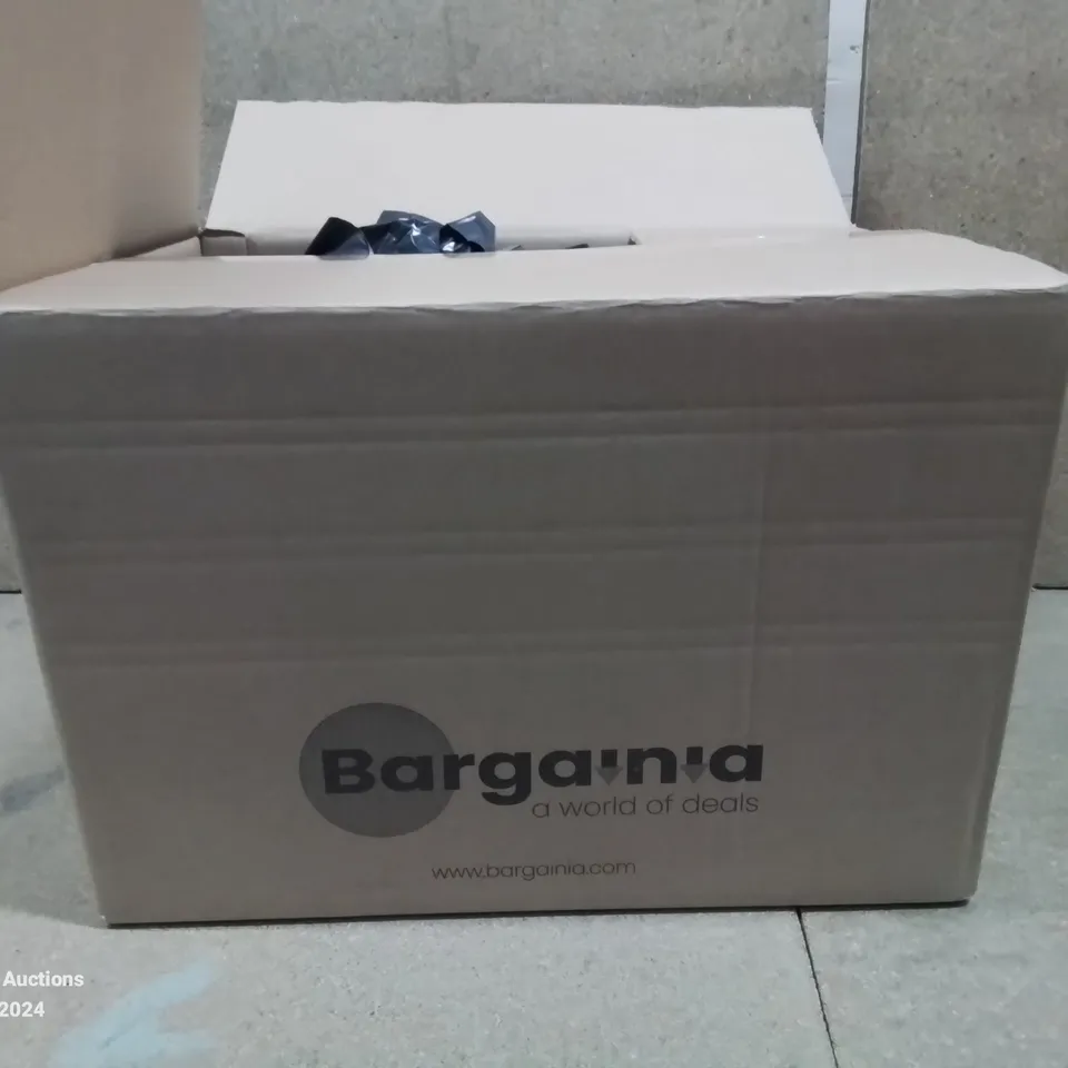 BOX CONTAINING LARGE QUANTITY OF BOXED AND BAGGED FIDGET SPINNERS (COLOURS MAY VARY)