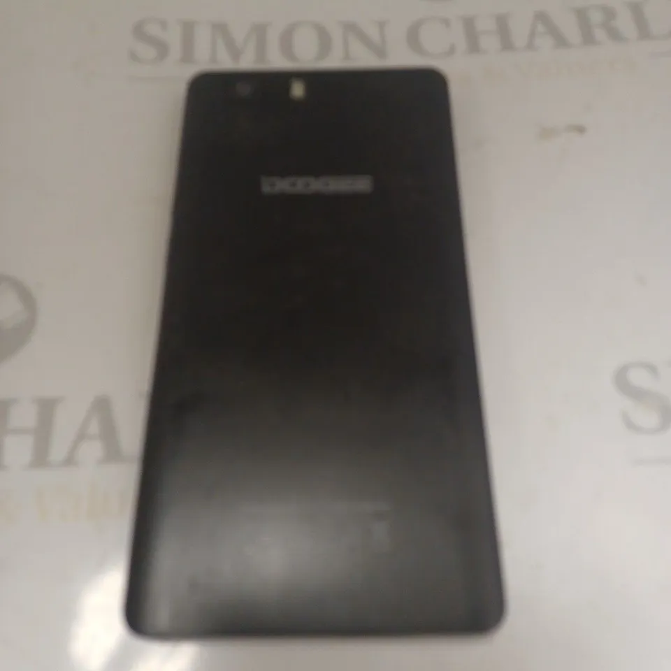 DOOGEE MOBILE PHONE 