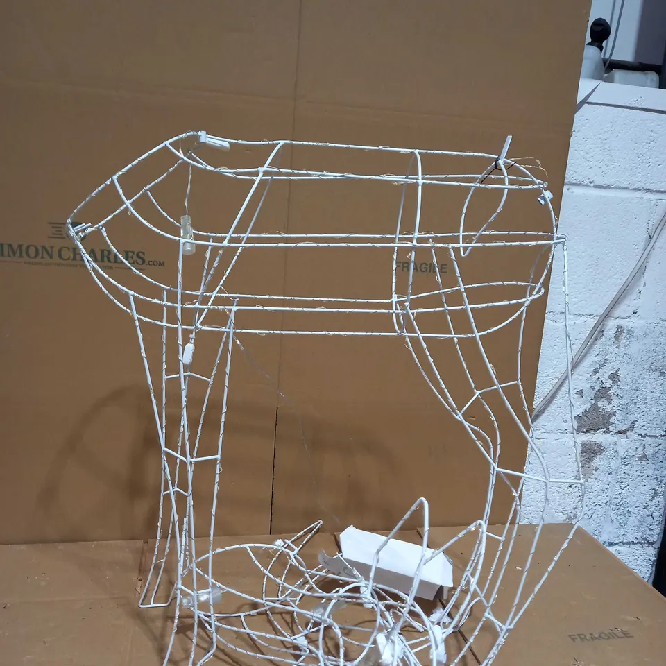OUTDOOR WIRE LIGHT UP DEER 