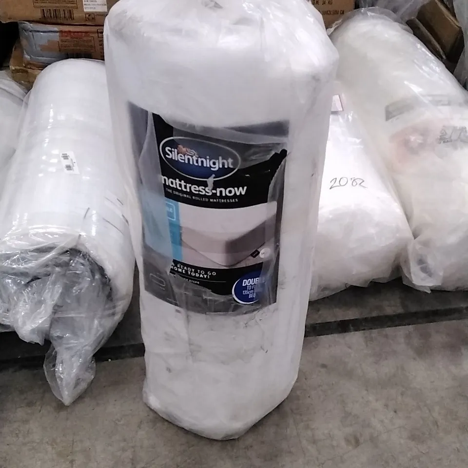 QUALITY BAGGED SILENTNIGHT MATTRESS-NOW DOUBLE 4'6" MATTRESS