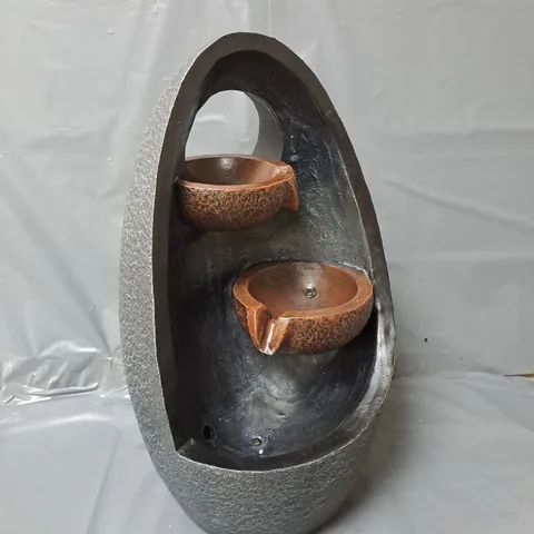 STONE EFFECT SOLAR POWERED WATER FOUNTAIN